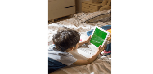 線上英語與線下英語 互聯(lián)網(wǎng)時代下的學(xué)習(xí)模式差異